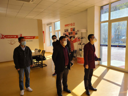 广安爱众贺洪燕一行莅临南宫娱乐软件